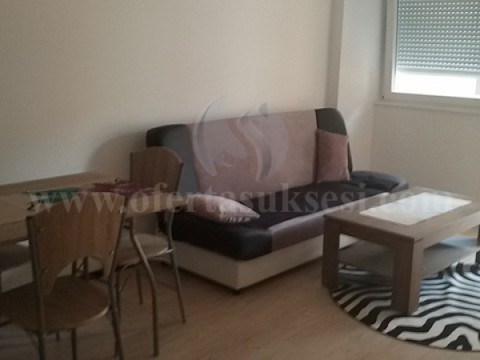 Jap me qira banesen 65m2 kati i -I- / Prishtine