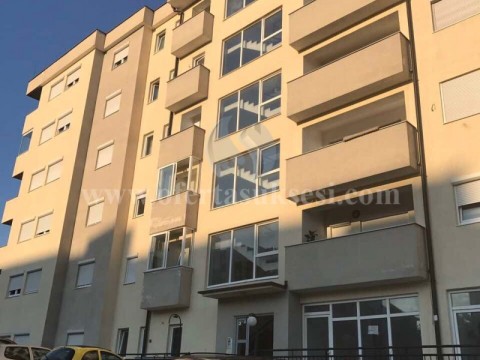 Jap me qira banesen 61m2 kati i -IV- / Prishtine