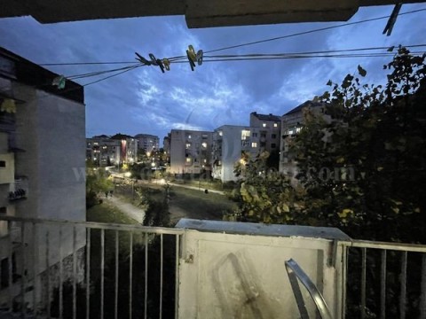 Shes banesen 42m2neto kati i -III- / Prishtine