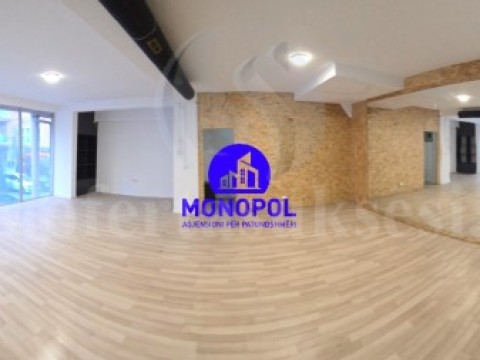 Jap me qira lokalin 77m2 kati perdhes / Prishtine