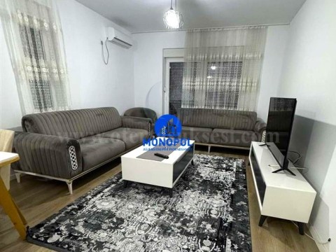 Jap me qira banesen 90m2 kati i -I-/Prishitne