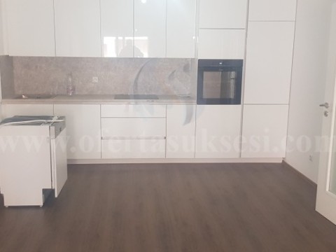 Jap me qira banesen 89m2 kati i -IV-/Fushe Kosove