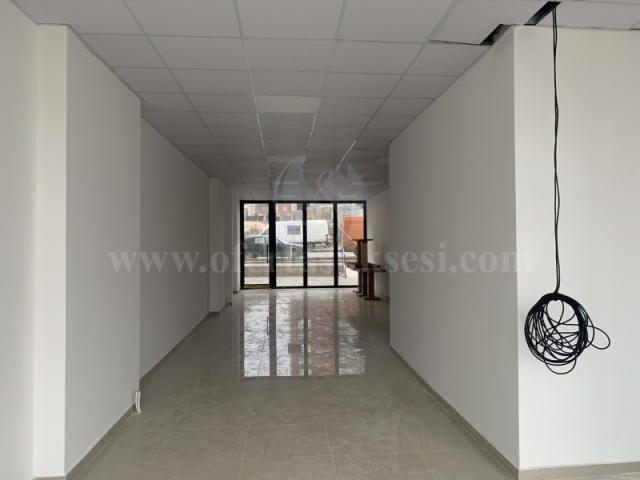 Jap me qira lokalin 80m2 kati -I- / Prishtine