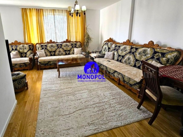 Jap me qira banesen 80m2 kati i -IV-/Fushe Kosove