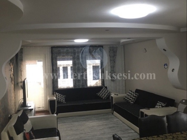 Jap me qira katine e shtepis 100m2 kati i -I-/Prishtine