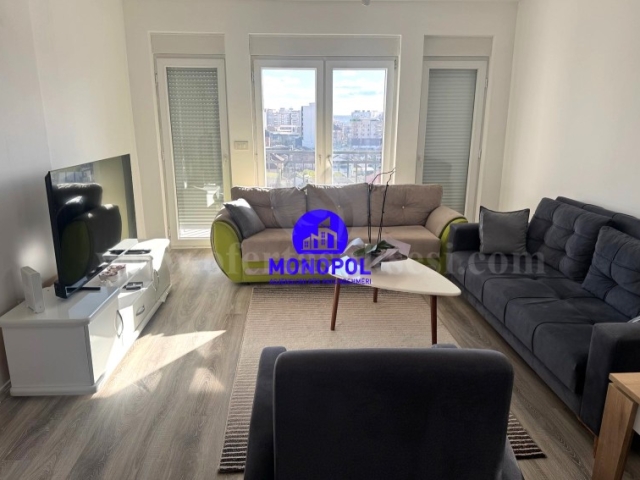 Jap me qira banesen 82m2 kati i -III-/Fushe Kosove