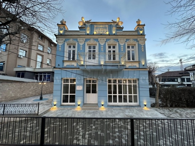 Jap me qira objektin 240m2 dy katesh/Prishtine