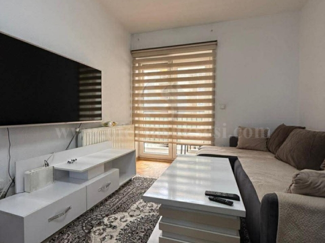Jap me qira banesen 60m2 kati i -III- / Prishtine