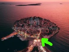 Ofroj pune per 11 persona / Kroaci