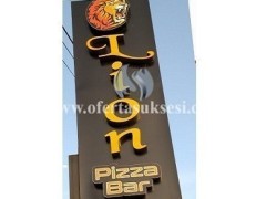 Ofroj pune per kamarier