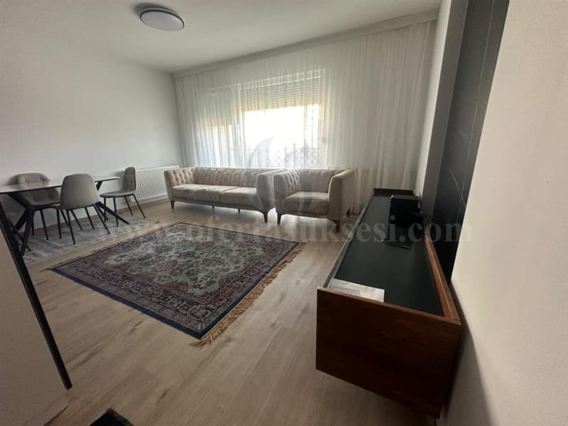 Jap me qira banesen 80m2 kati i -I-/Prishtine — fotografia 1