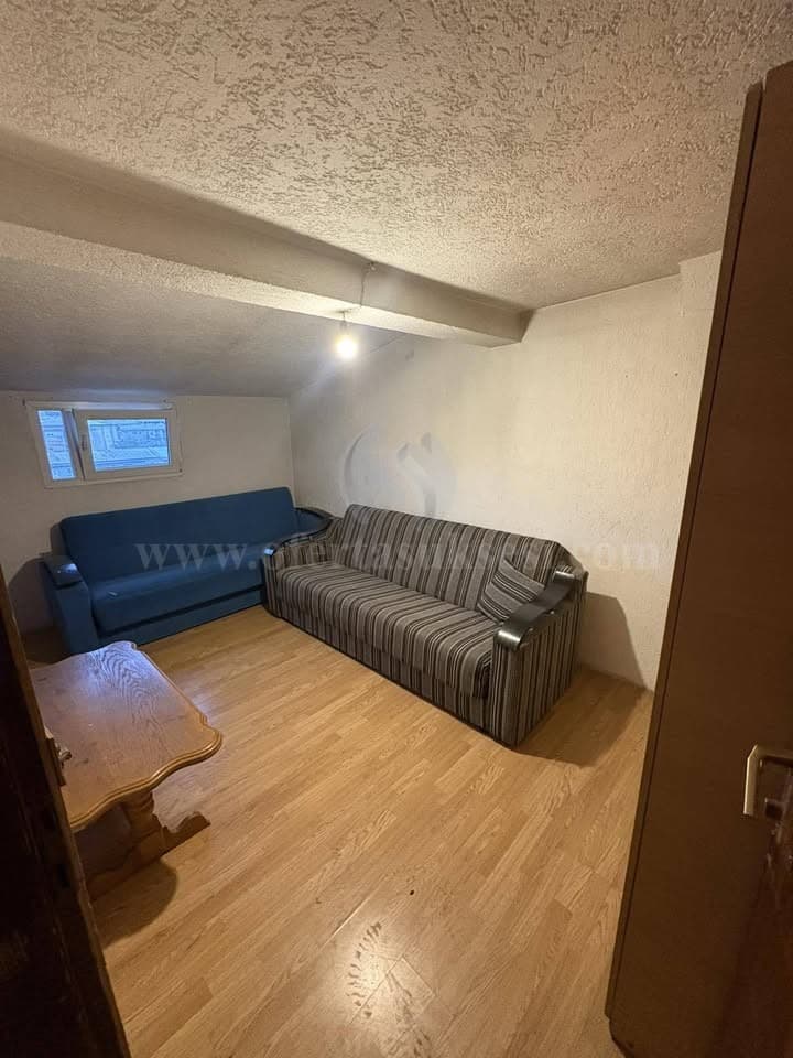 Shes banesen 75m2 kati i -VI-/Prishtine — fotografia 6