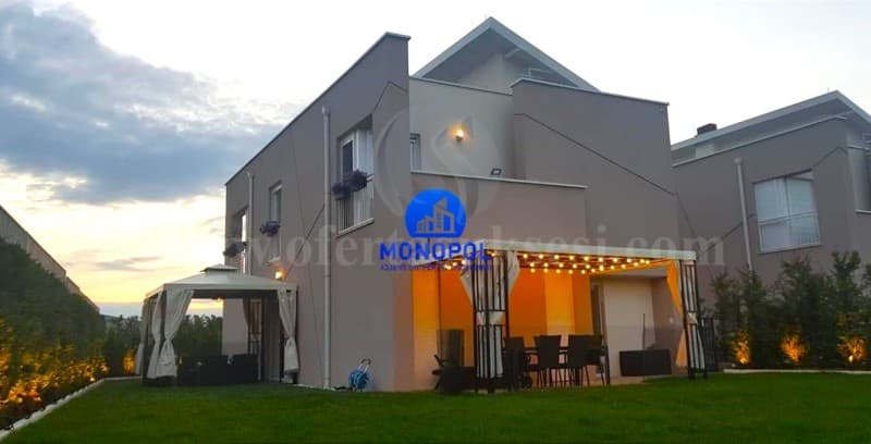 Jap me qira shtepin 200m2 dy kateshe / Prishtine — fotografia 1