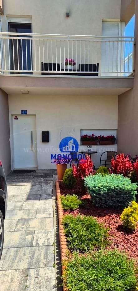 Jap me qira shtepin 200m2 dy kateshe / Prishtine — fotografia 7