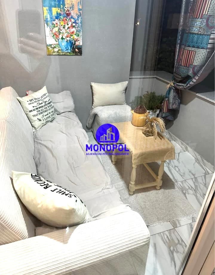 Jap me qira shtepin 220m2 dy kateshe / Prishtine — fotografia 8