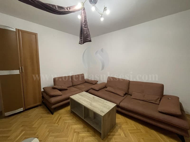 Shes banesen 42m2neto kati i -III- / Prishtine — fotografia 9