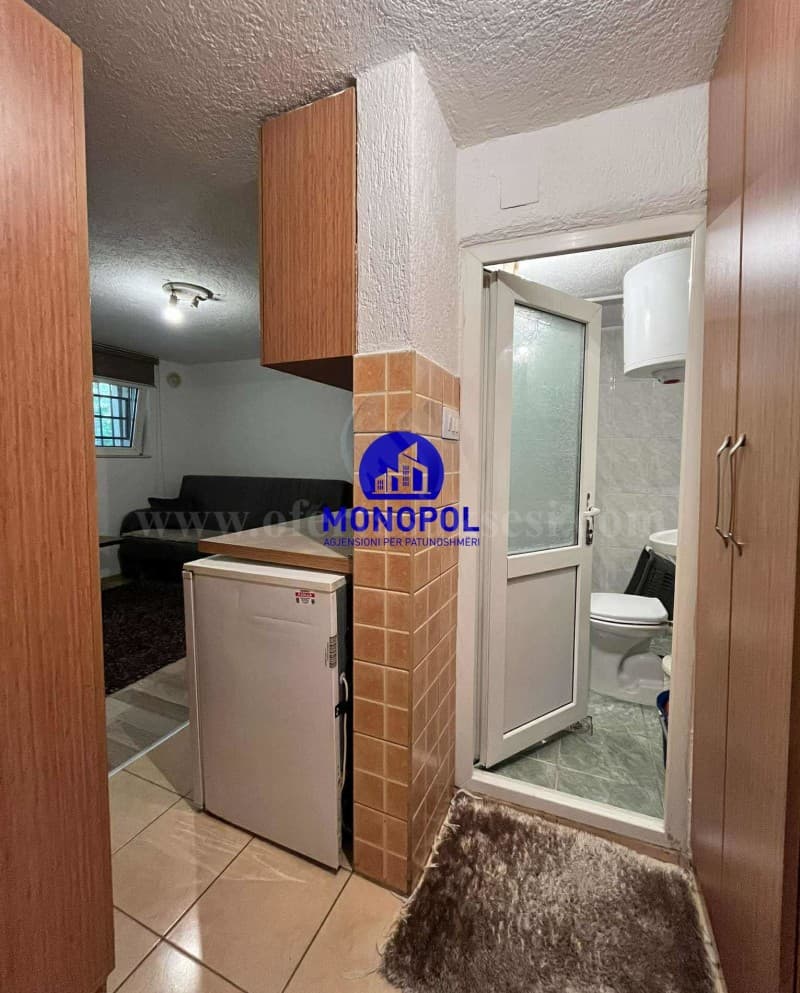 Jap me qira banesen-garsoniern 20m2 kati bodrum / Prishtine — fotografia 4