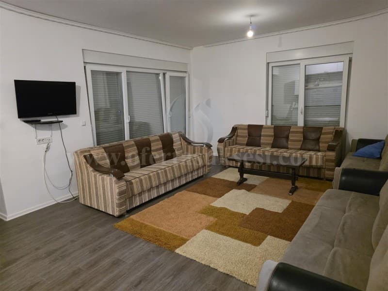 Jap me qira banesen 88m2 kati i -II-/ Prishtine — fotografia 1