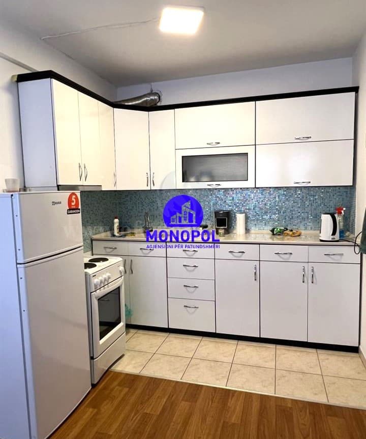 Jap me qira banesen-zyren 100m2 kati i -I- /Prishtine — fotografia 5