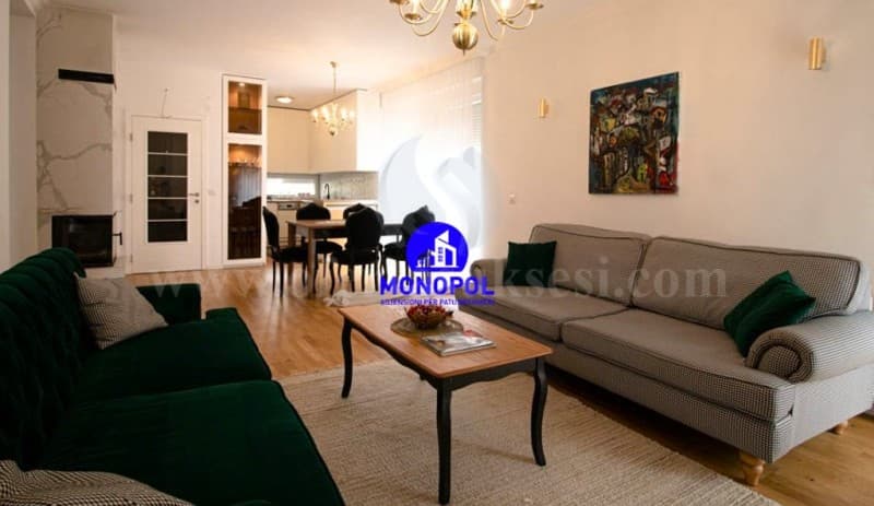 Jap me qira shtepin 200m2 dy kateshe me 4 ari oborr/Prishtine — fotografia 2