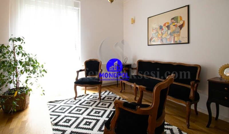 Jap me qira shtepin 200m2 dy kateshe me 4 ari oborr/Prishtine — fotografia 5