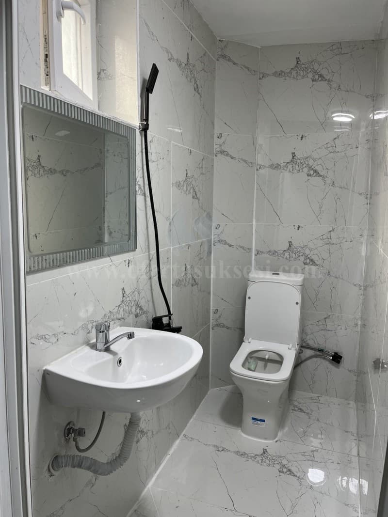 Jap me qira dhoma ne kuader te shtepis 65m2/Prishtine — fotografia 5