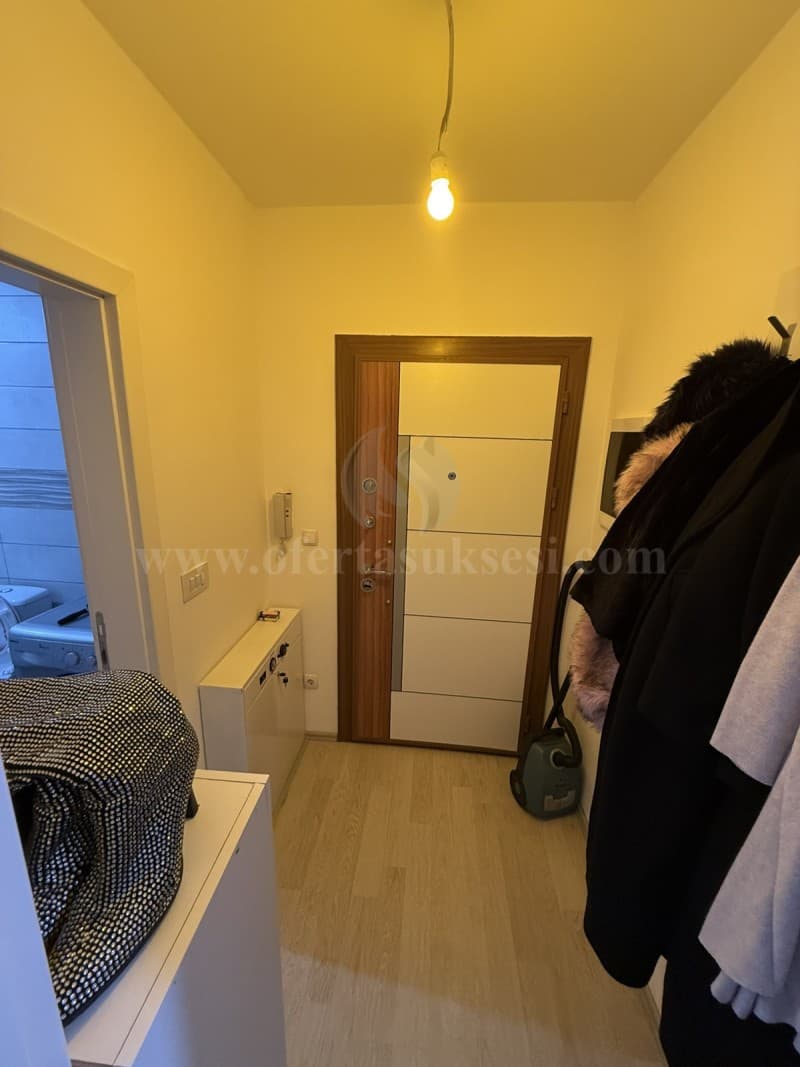 Shes banesen 47m2 kati i -VI-/Fushe Kosove — fotografia 2