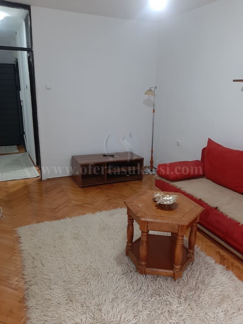 Japme qira banesen 75m2 kati i -III-/Prishtine — fotografia 7