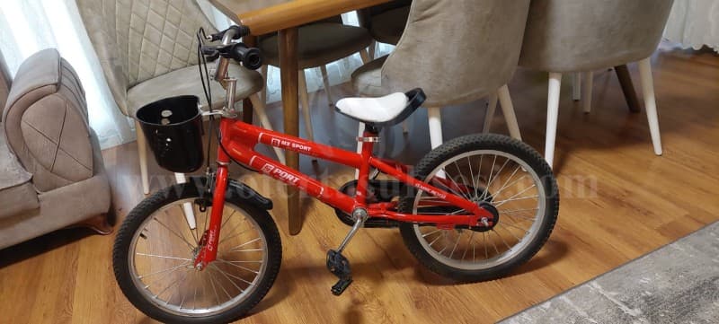 Shes dy bicikleta — fotografia 3