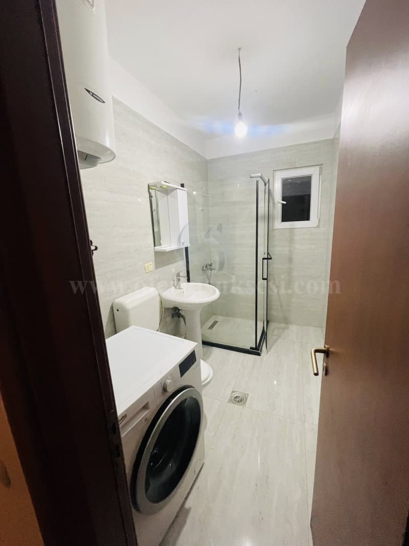 Jap me qira banesen 100m2 kati i -I-/Prishtine — fotografia 3