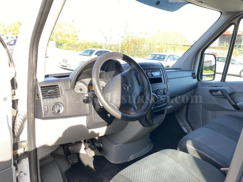 Shes Mercedes Sprinter 213 CDI — fotografia 4