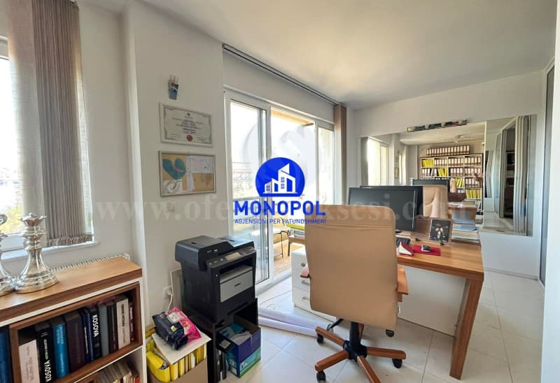 Jap me qira banesen-ZYREN 50m2 kati i -II-/Prishtine — fotografia 3