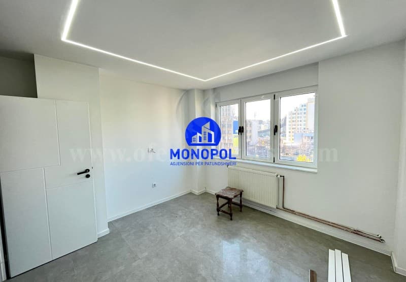 Jap me qira bensen-Zyren 50m2 kati i -III-/Prishtine — fotografia 4