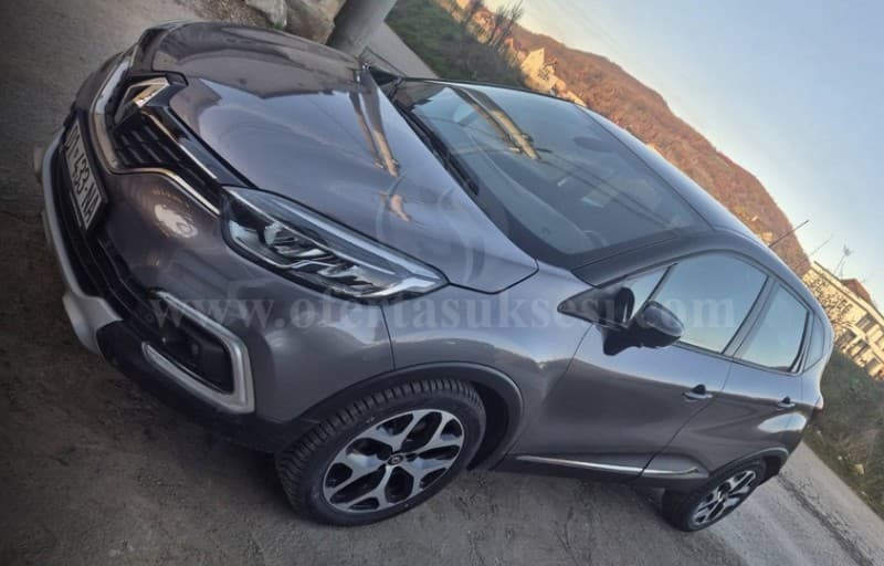 Shes Renault Captur 1.5 dizel — fotografia 7