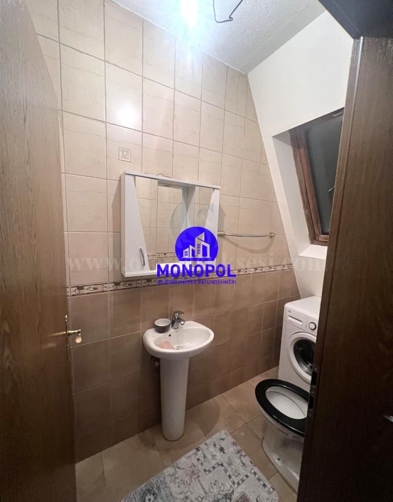 Jap me qira katine e shtepis 160m2 kati i -III-/Prishtine — fotografia 7