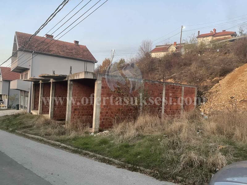 Shes 8 ari truall /Prishtine — fotografia 2