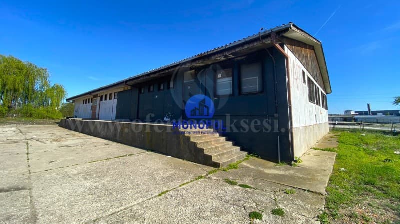 Jap me qira objektin 420m2 + 80m2 zyre, 50m23 plato/Prishtine — fotografia 2