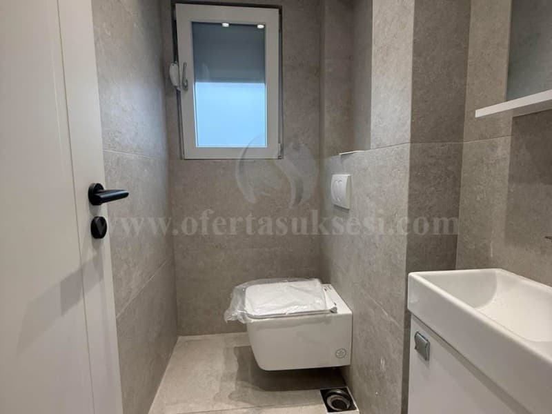 Jap me qira zyren-banesen 50m2 kati i -I-/Prishtine — fotografia 3