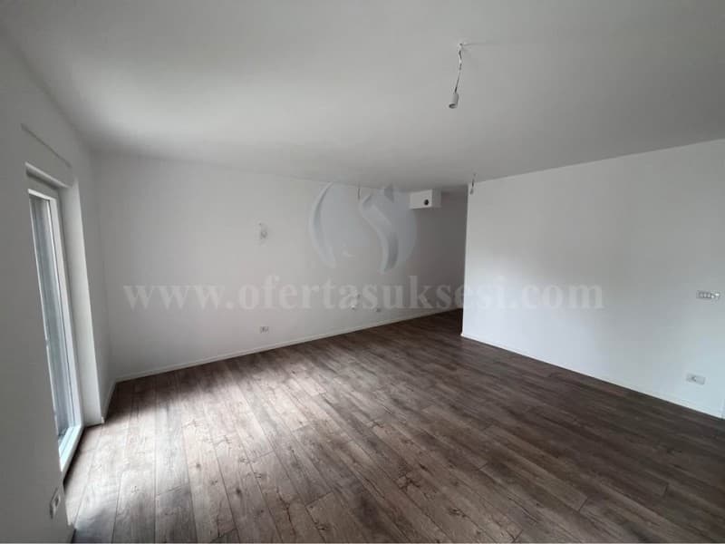 Jap me qira banesen-zyren 60m2 kati i -I-/Prishtine — fotografia 2