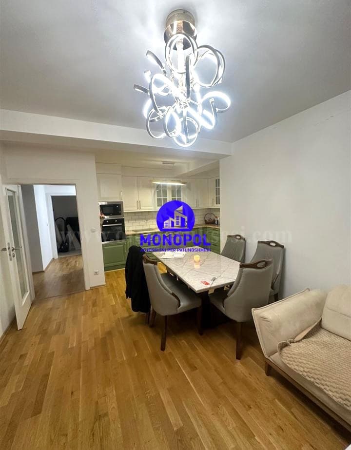 Jap me qira banesen 110m2 kati i -VIII- / Prishtine — fotografia 3