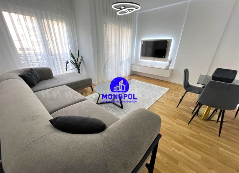 Jap me qira banesen 60m2 kati i -I-/Prishtine — fotografia 1