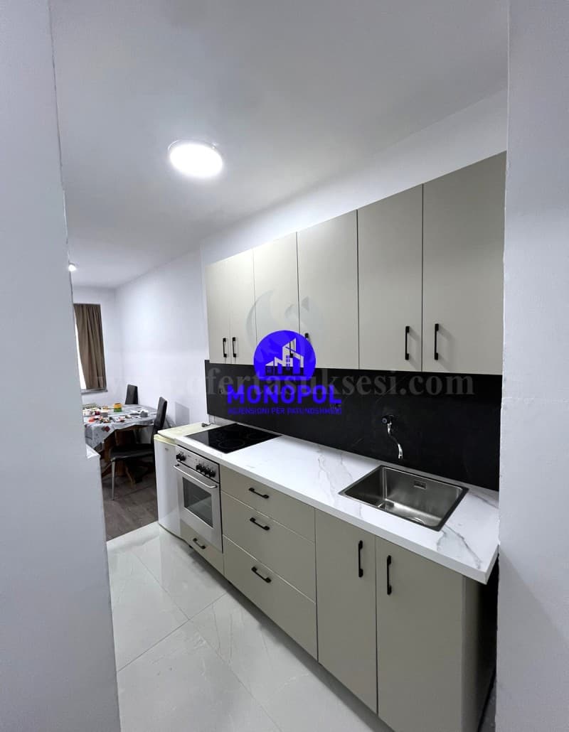 Jap me qira banesen-garsonieren 40m2 kati i -II- / Prishtine — fotografia 2