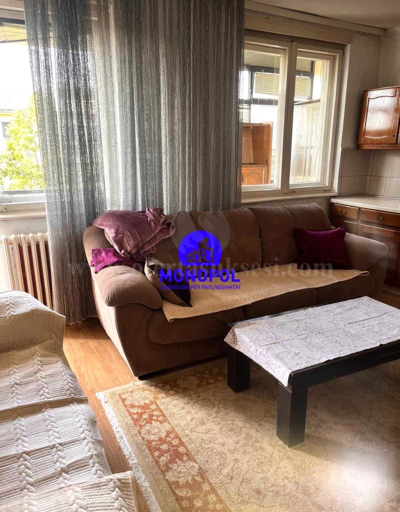 Jap me qira banesen 44m2 kati i -III- / Prishtine — fotografia 2