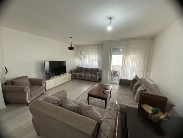 Jap me qira banesen 87m2 kati i -VII- / Prishtine — fotografia 1