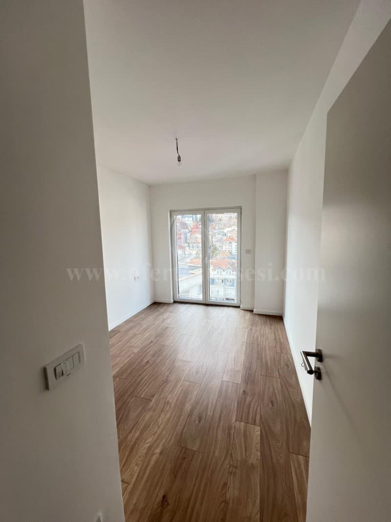 Shes banesen 53.82m2 kati i -IX-/Prishtine — fotografia 8