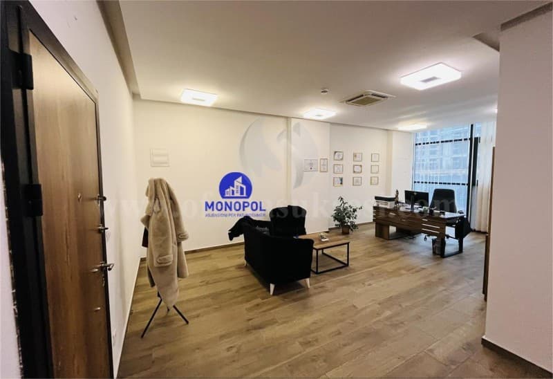 Jap me qira zyren 30m2/Prishtine — fotografia 3