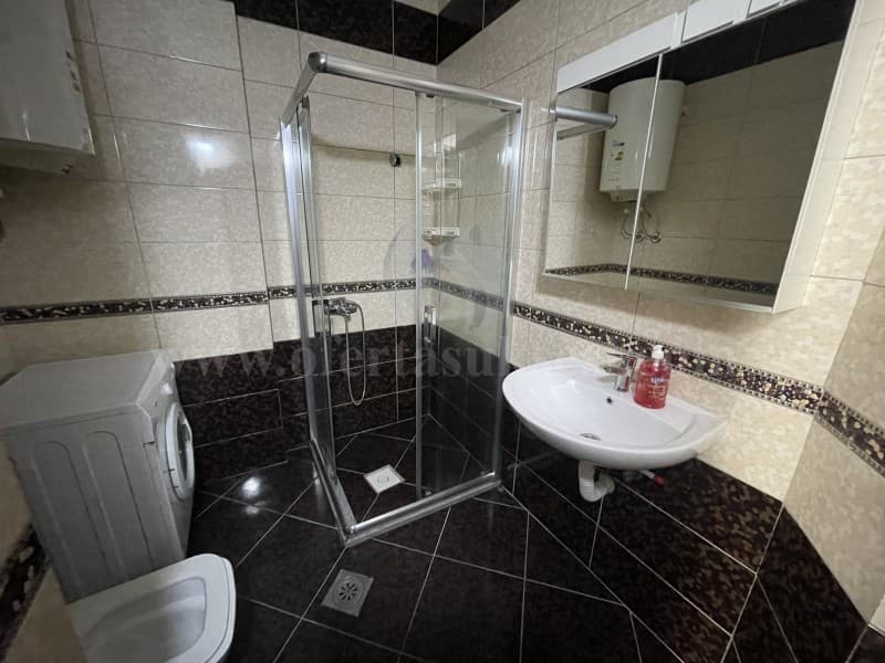 Jap me qira banesen-penthouse 120m2 kati i -VIII- / Fushe Kosove — fotografia 3