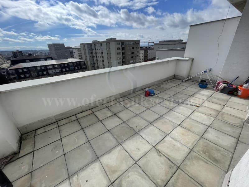 Jap me qira banesen-penthouse 120m2 kati i -VIII- / Fushe Kosove — fotografia 4