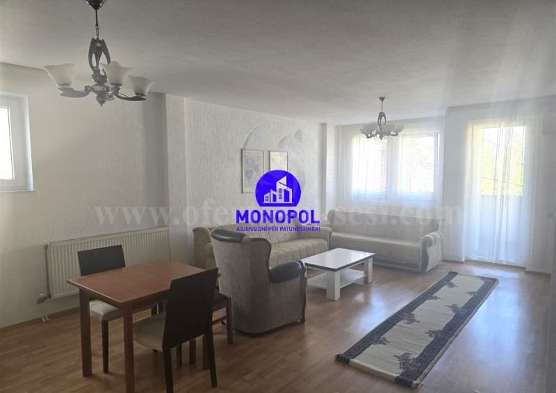 Jap me qira katin e shtepis 105m2 kati i -III-/Prishtine — fotografia 4