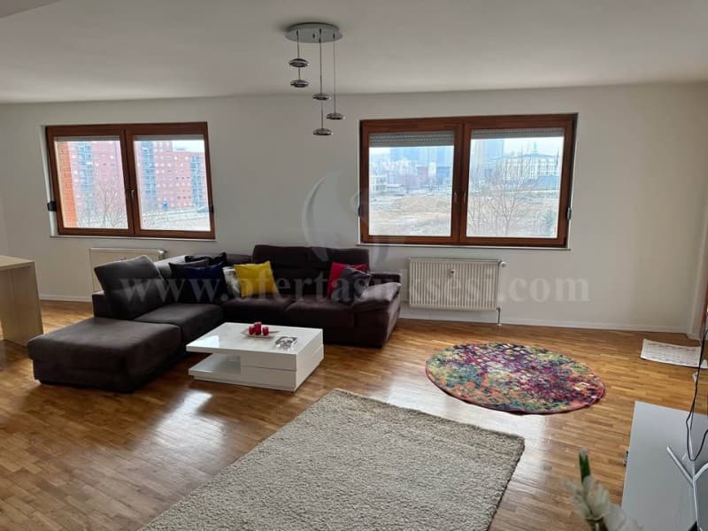 Jap me qira banesen 143m2 kati i -III- / Prishtine — fotografia 1